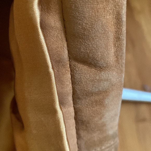 VTG ‘90s John Carlisle Suede Jacket - Picture 13 of 15